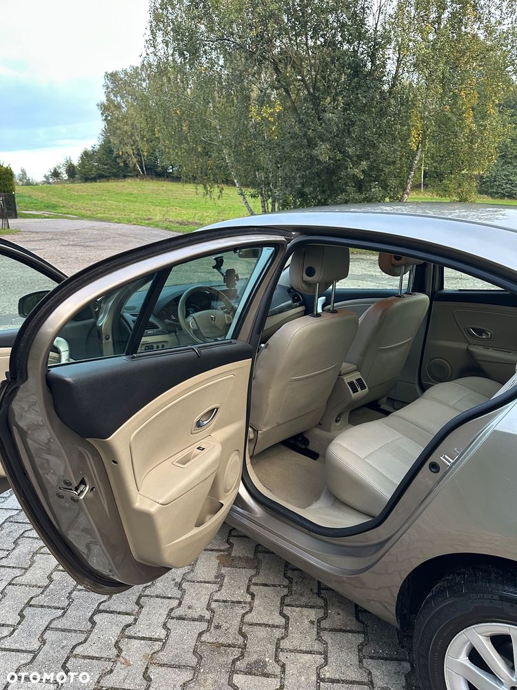 Renault Fluence - 20