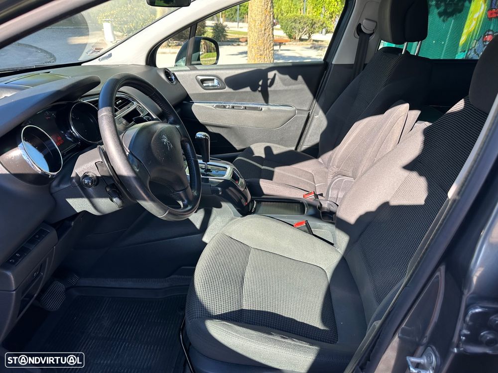 Peugeot 5008 1.6 E-HDi 7L Allure 2-Tronic - 28