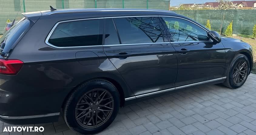 Volkswagen Passat 2.0 TDI (BlueMotion Technology) Highline - 2