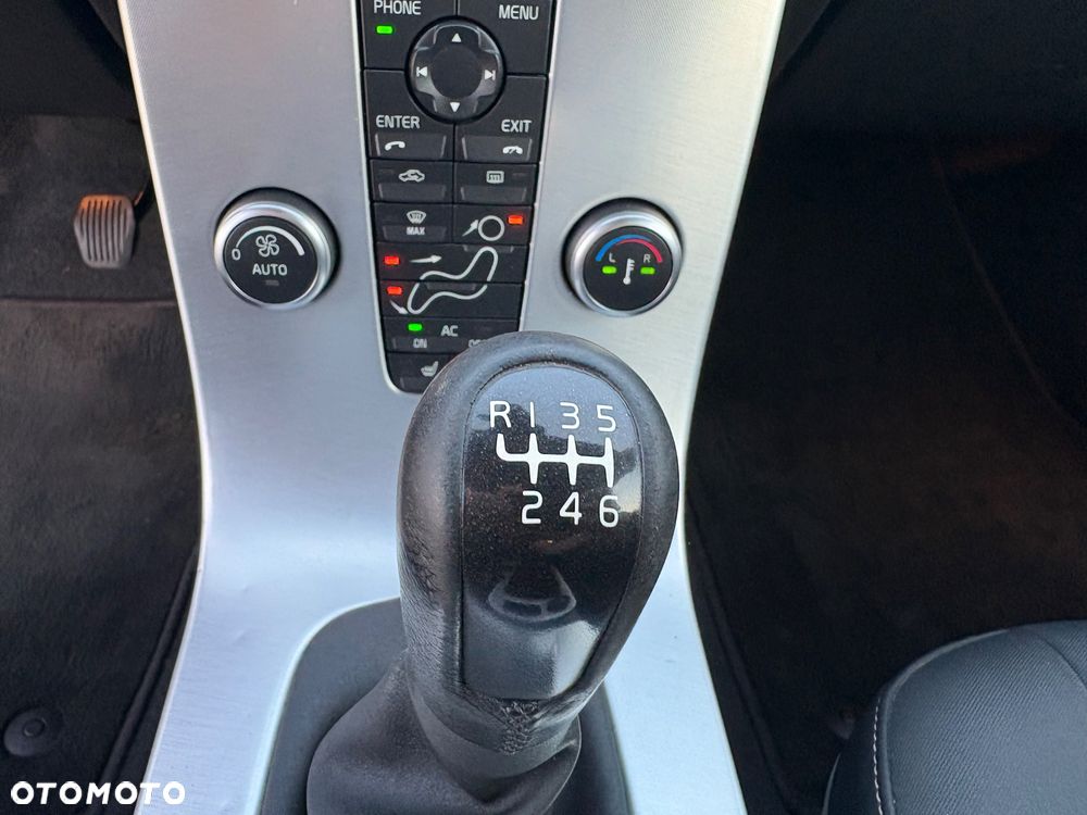 Volvo V50 DPF D2 Kinetic - 36