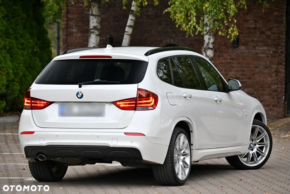 BMW X1 sDrive20d Sport Line - 20