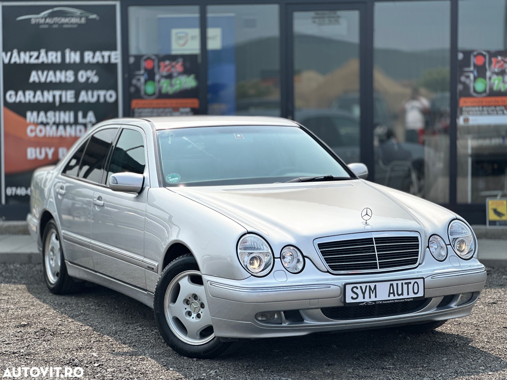 Mercedes-Benz E 220 CDI Estate Aut Avantgarde - 1