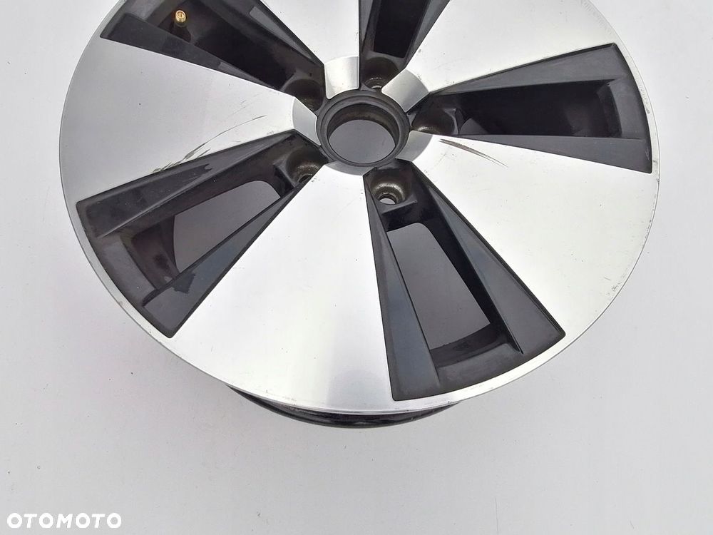 Felga aluminiowa VW Passat 16 - 5