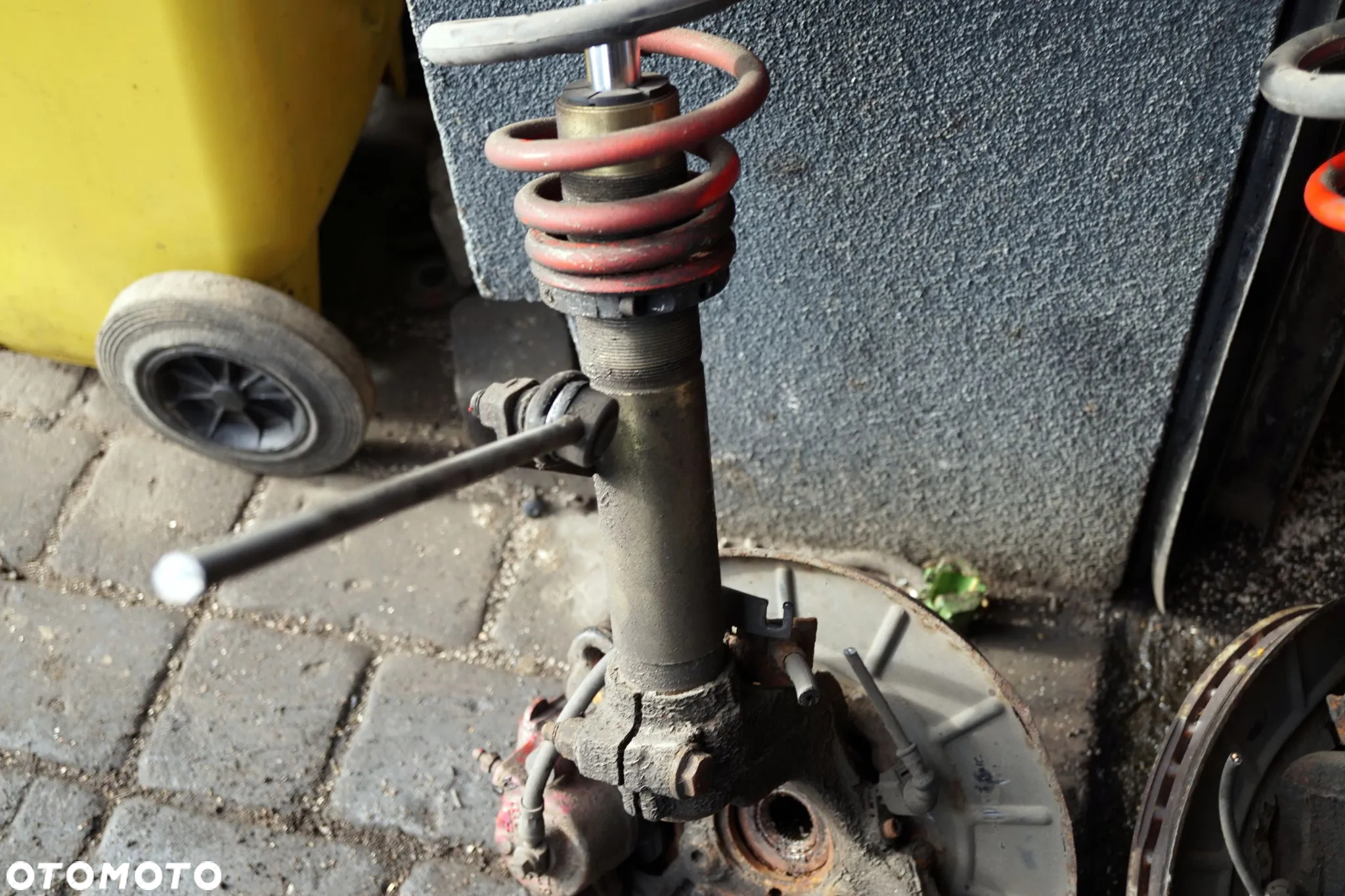 ZAWIESZENIE GWINT AMORTYZATORY LEWY PRAWY PRZÓD TYŁ GOLF V 1.4 16V VOLKSWAGEN 2003-2009 AMORTYZATOR SPRĘŻYNA - 4