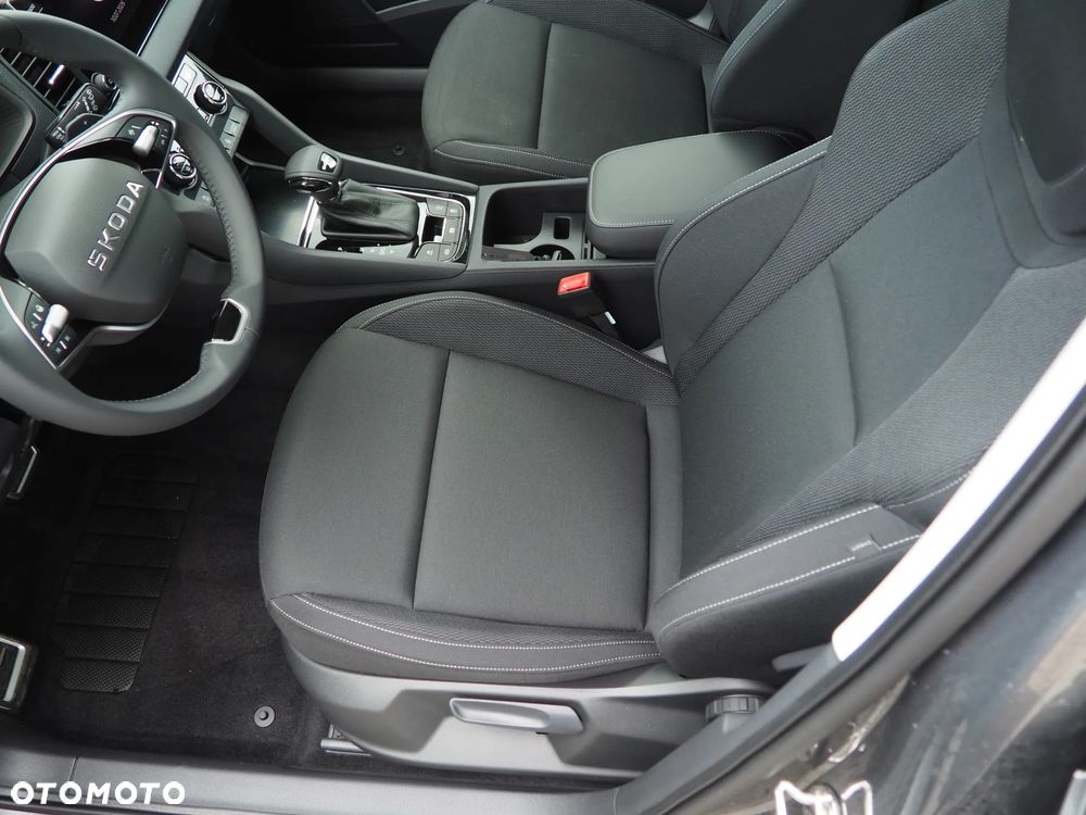 Skoda Karoq 2.0 TDI SCR 4x4 Drive DSG - 11