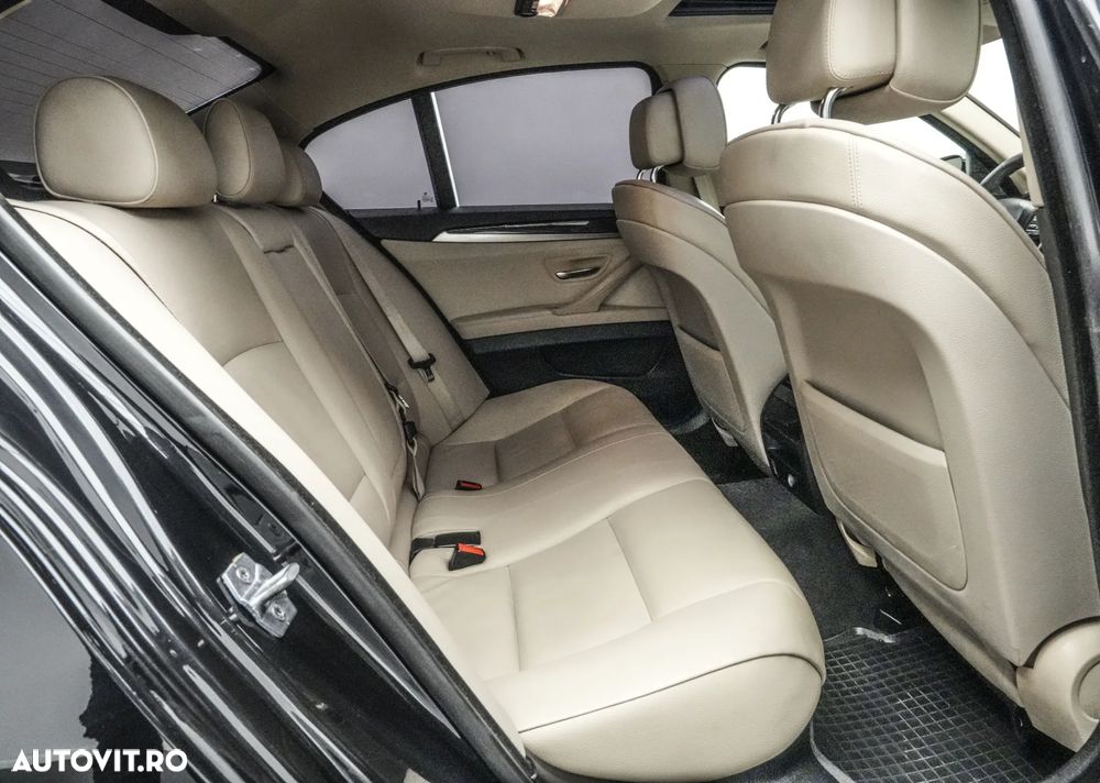 BMW Seria 5 520d xDrive - 18