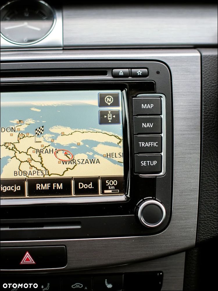 Volkswagen Passat - 26