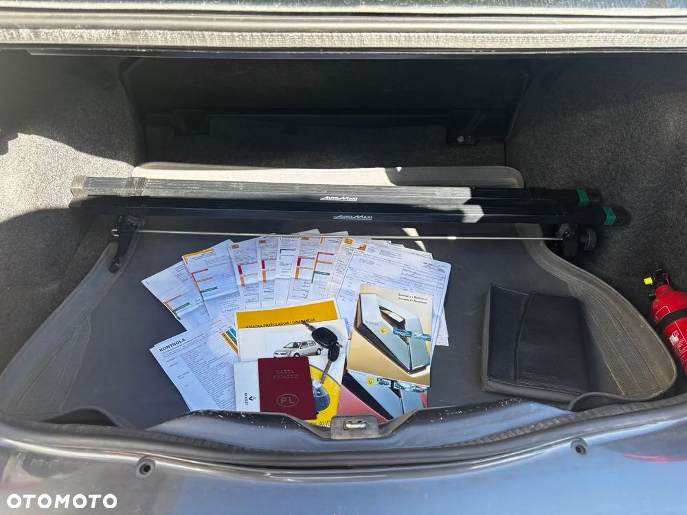 Renault Thalia 1.2 16V All Inclusive - 18