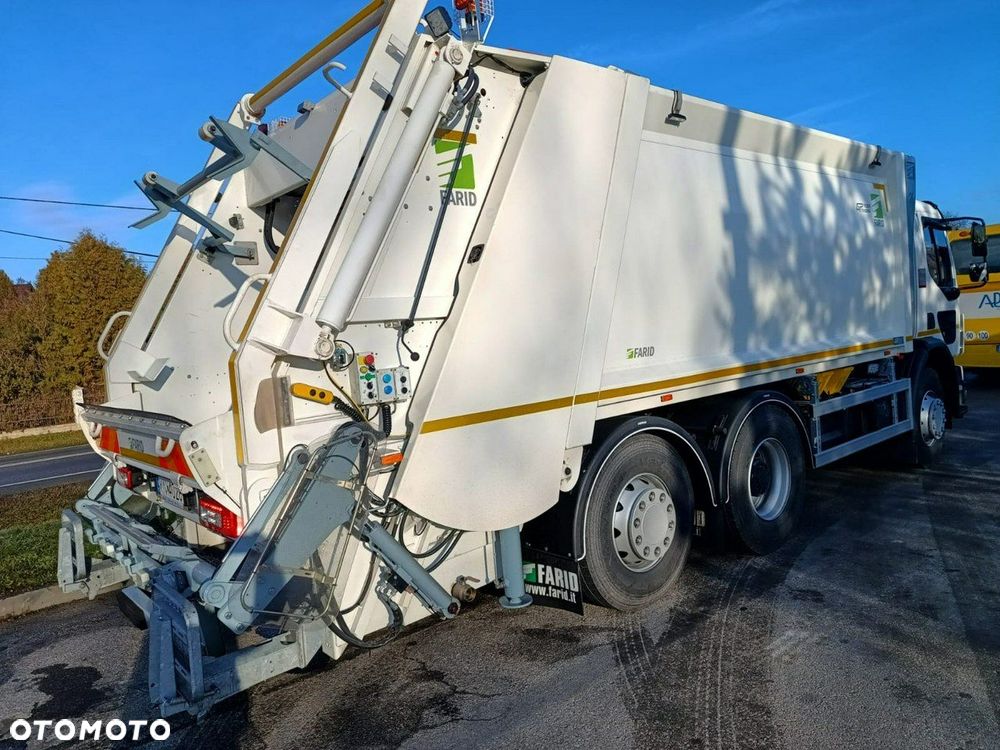 Renault D Wide 26 - 6