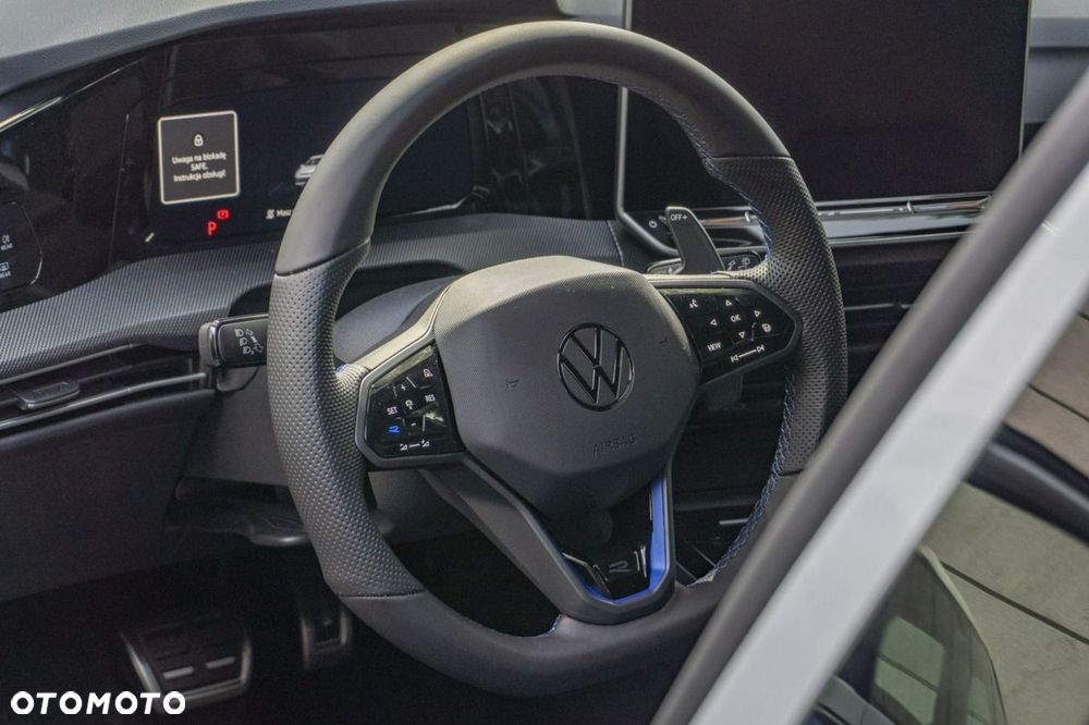 Volkswagen Golf - 15
