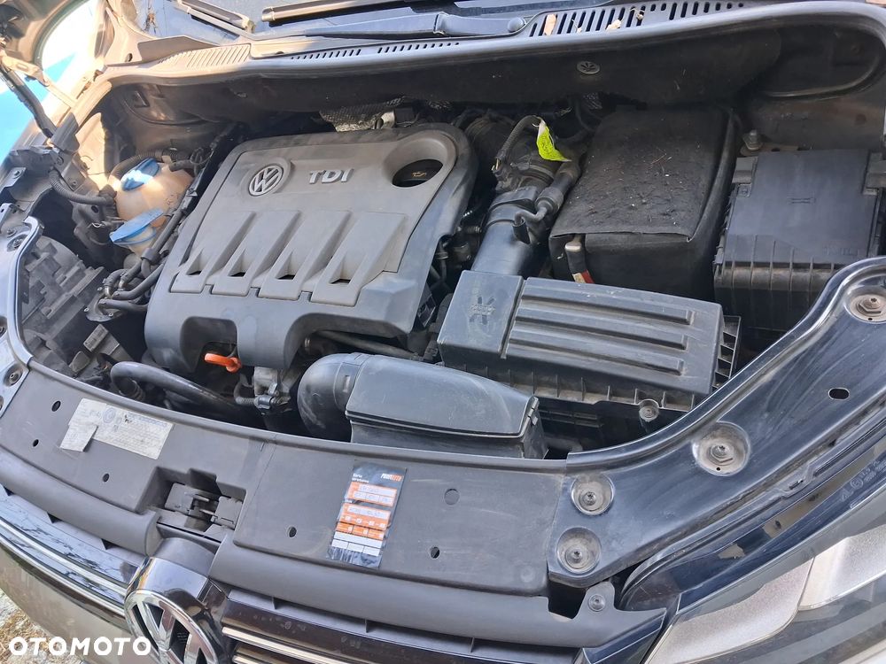 Volkswagen Touran 2.0 TDI DPF Life - 9