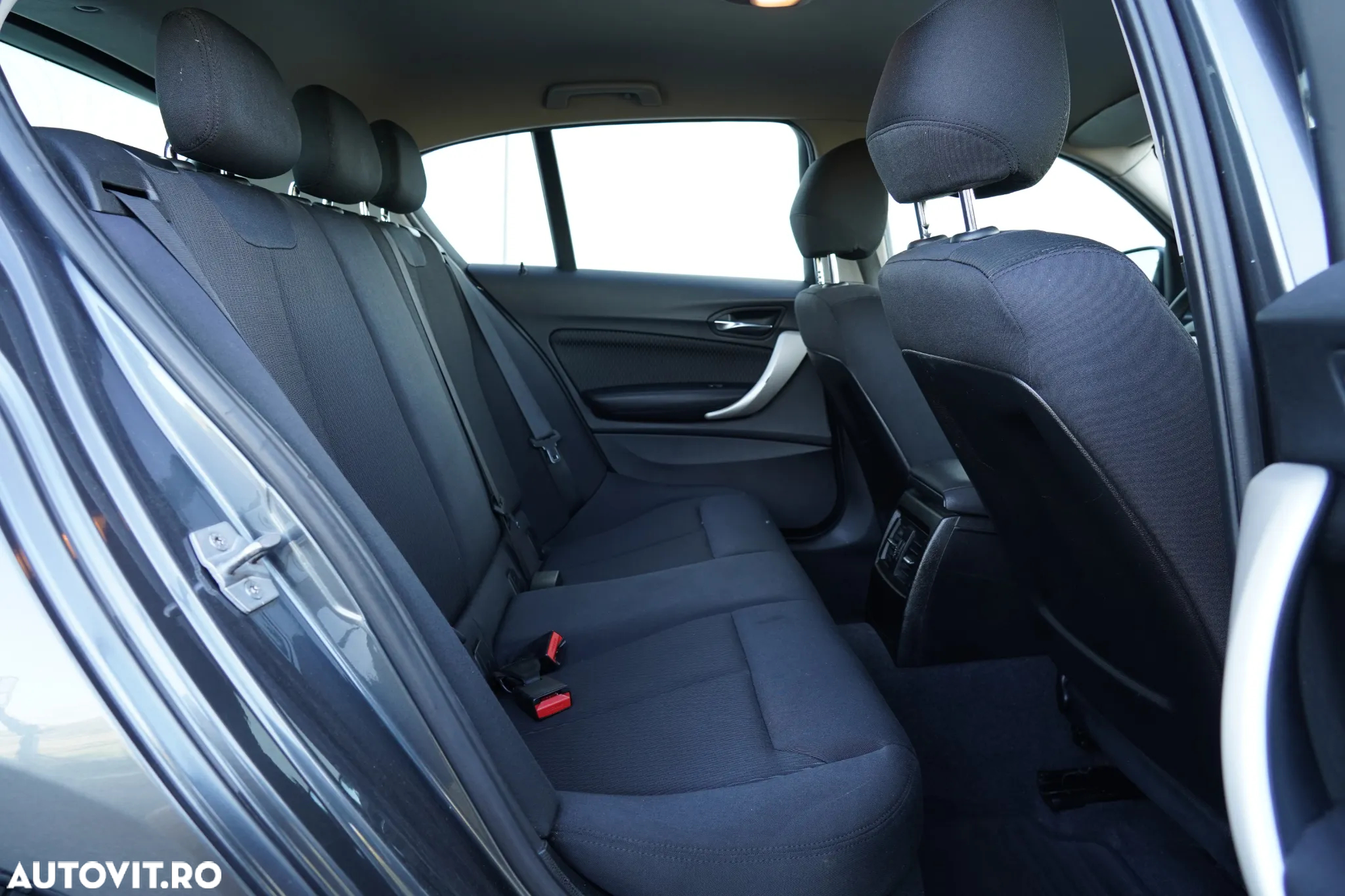 BMW Seria 1 118d xDrive Urban Line - 14