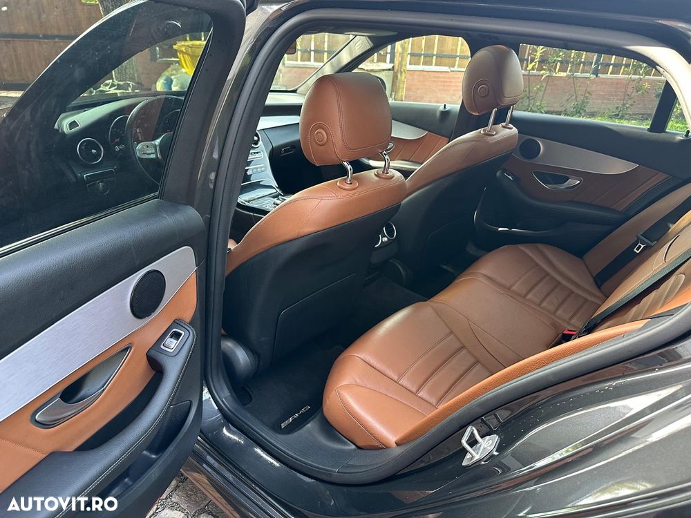 Mercedes-Benz C 300 d T 4Matic 9G-TRONIC AMG Line - 8