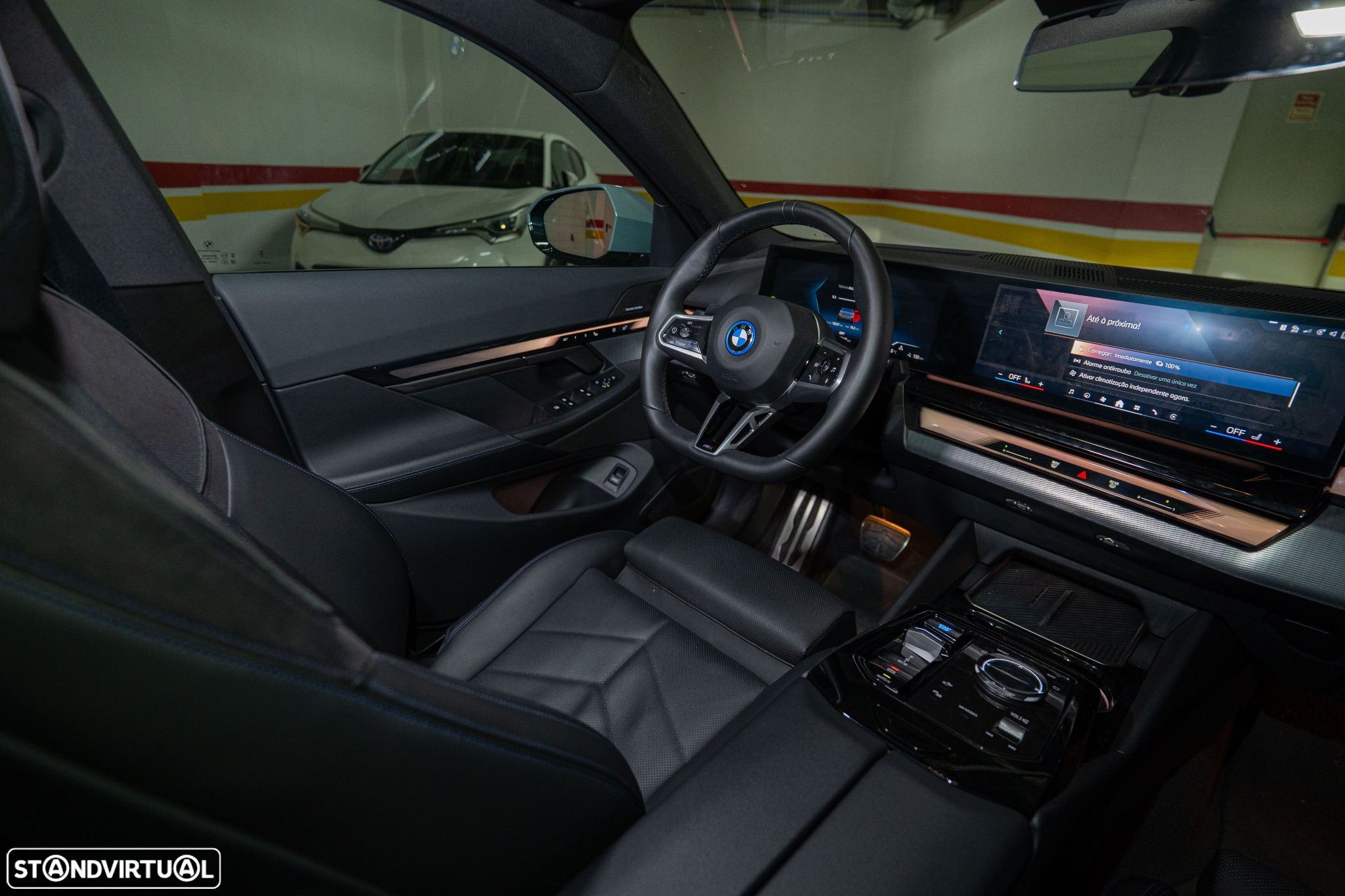 BMW i5 eDrive40 Pack Desportivo M - 15