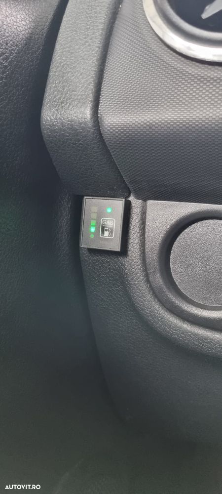 Dacia Logan 2016 photo 3