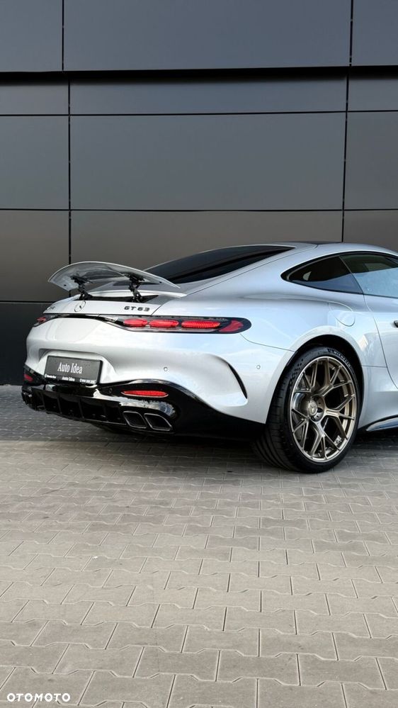 Mercedes-Benz AMG GT - 24