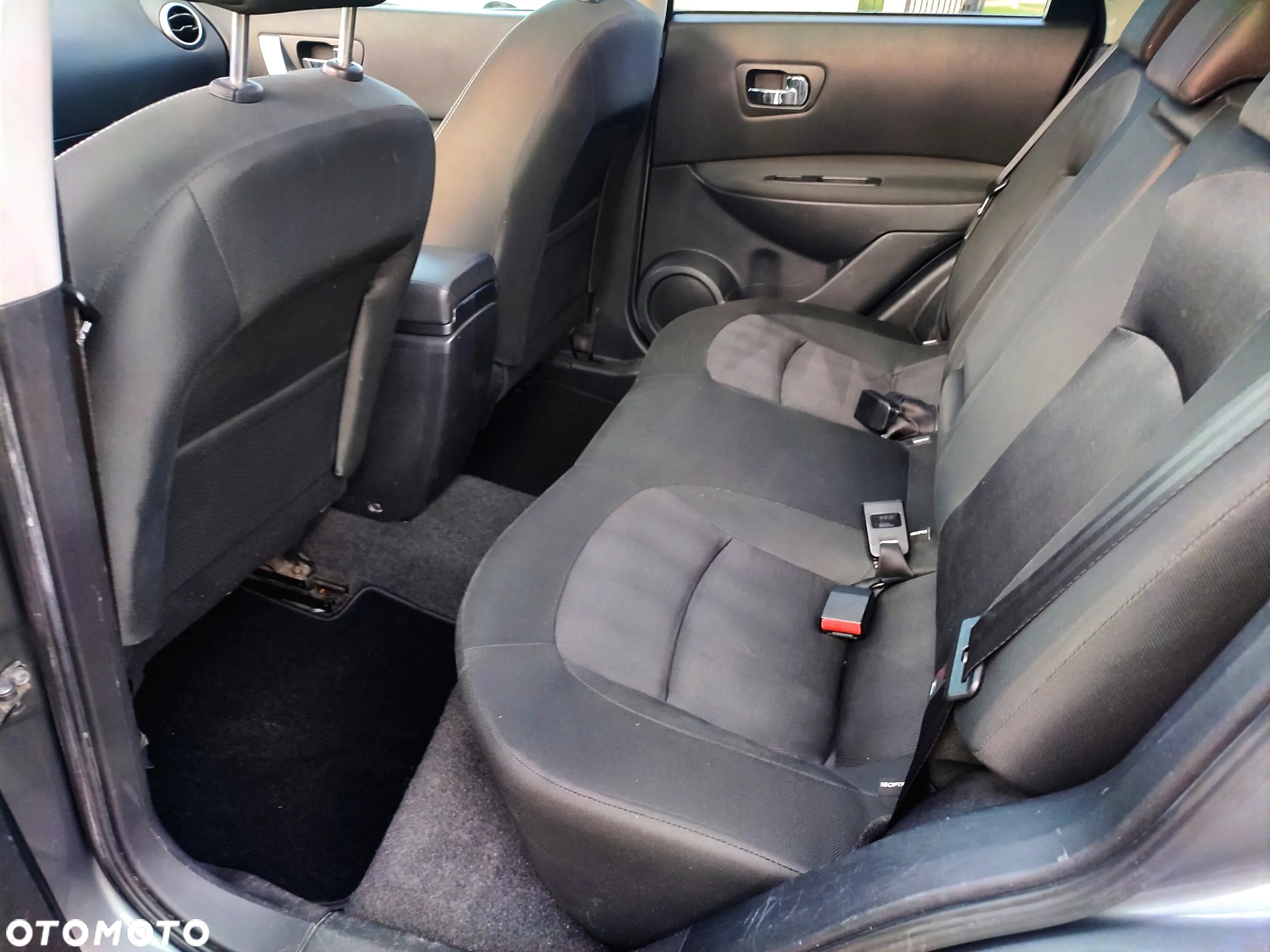 Nissan Qashqai 1.6 dCi TEKNA+ - 13