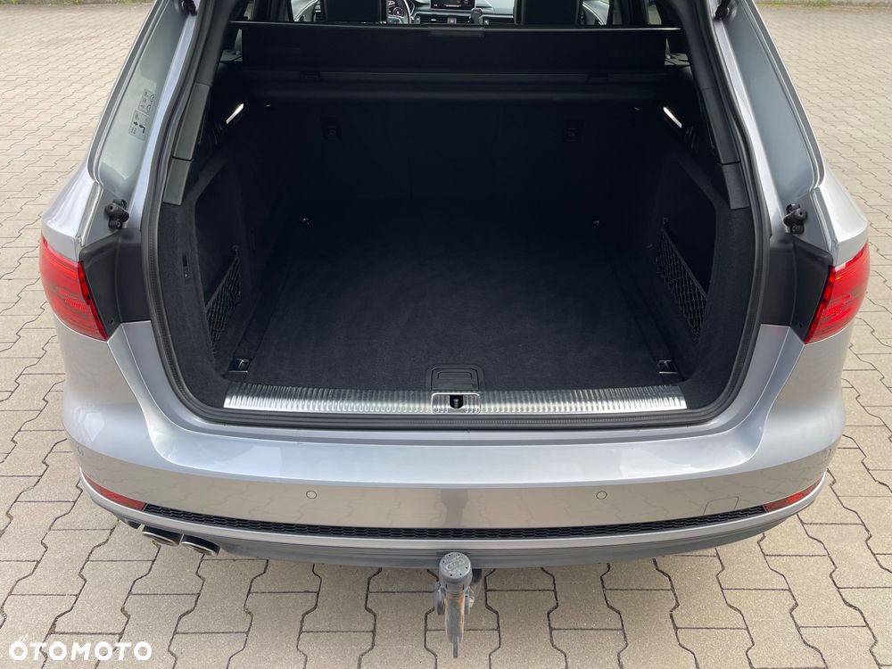 Audi A4 Avant 2.0 TDI DPF clean diesel quattro S tronic S line Sportpaket - 15