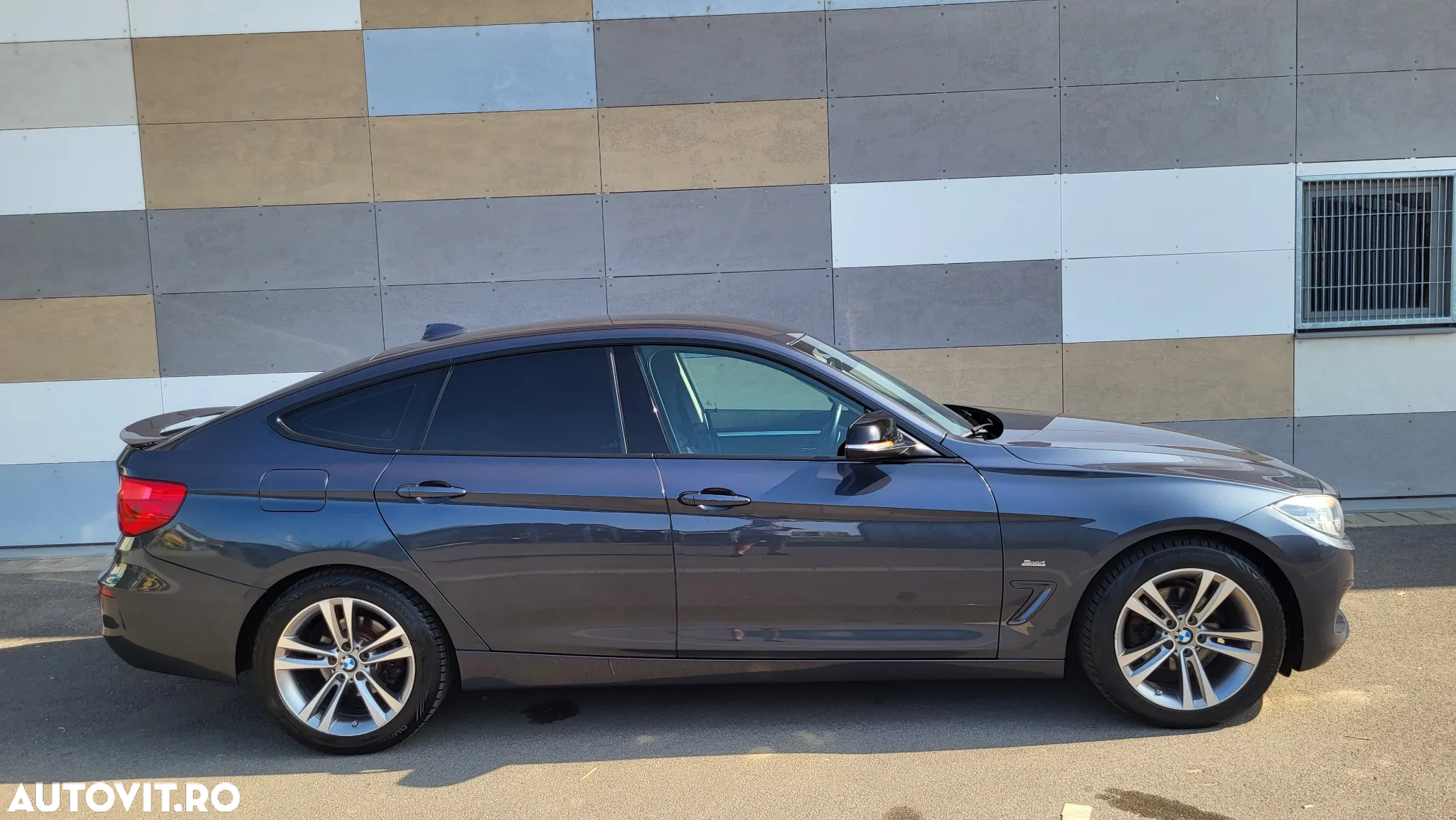 BMW Seria 3 320d xDrive GT Aut. Sport Line - 19