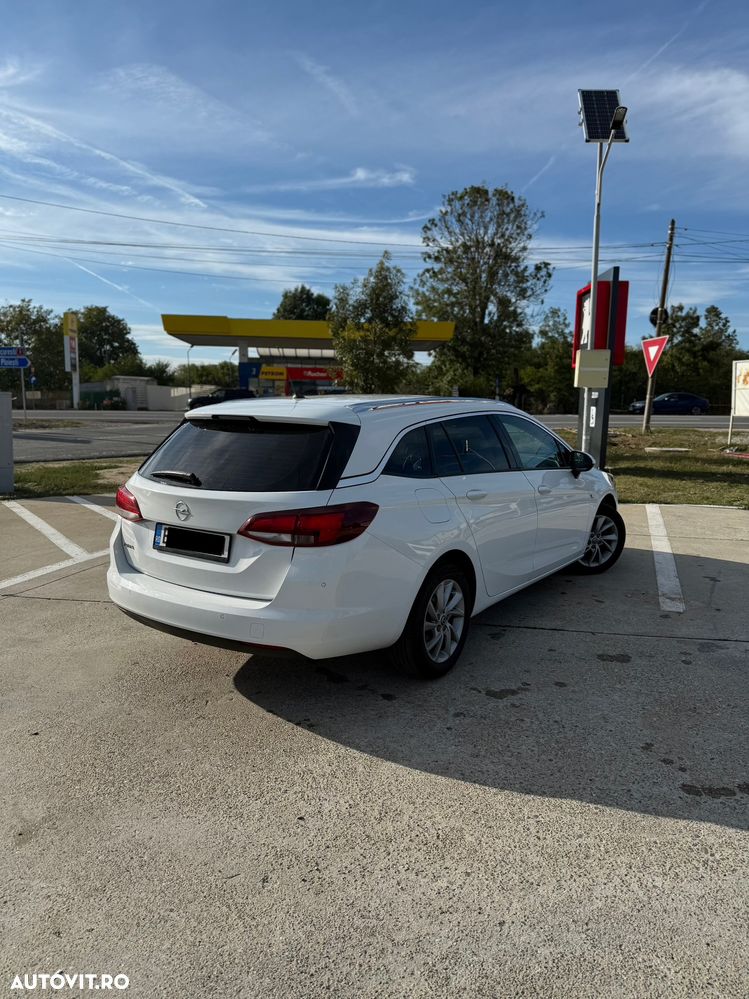 Opel Astra 1.5 D Start/Stop Sports Tourer Automatik 2020 - 5