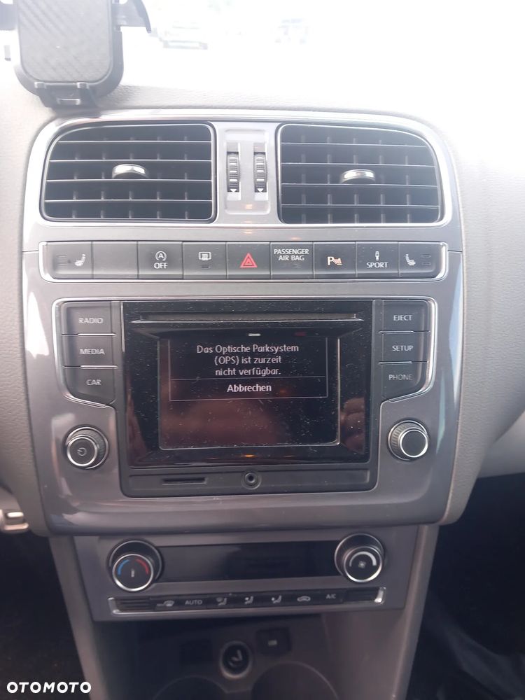 Volkswagen Polo 1.2 TSI Blue Motion Technology FRESH - 8