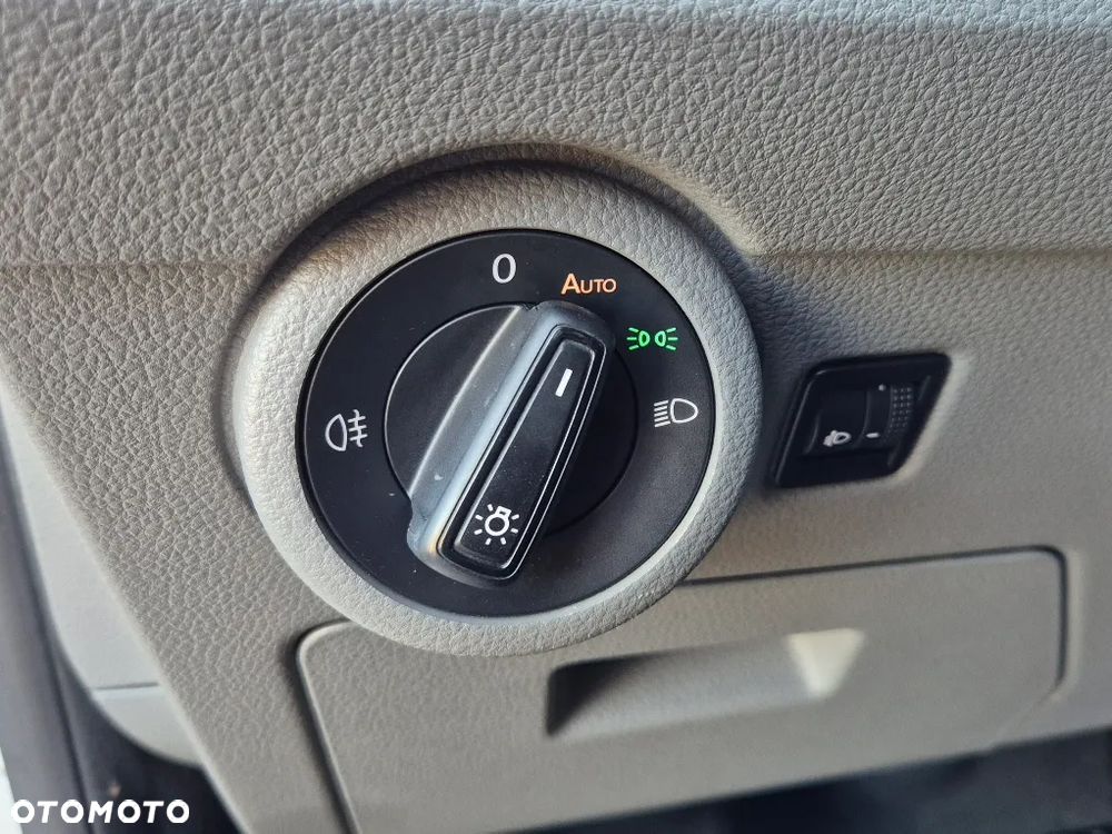 Volkswagen Transporter Automat Webasto Navi FV23% - 13