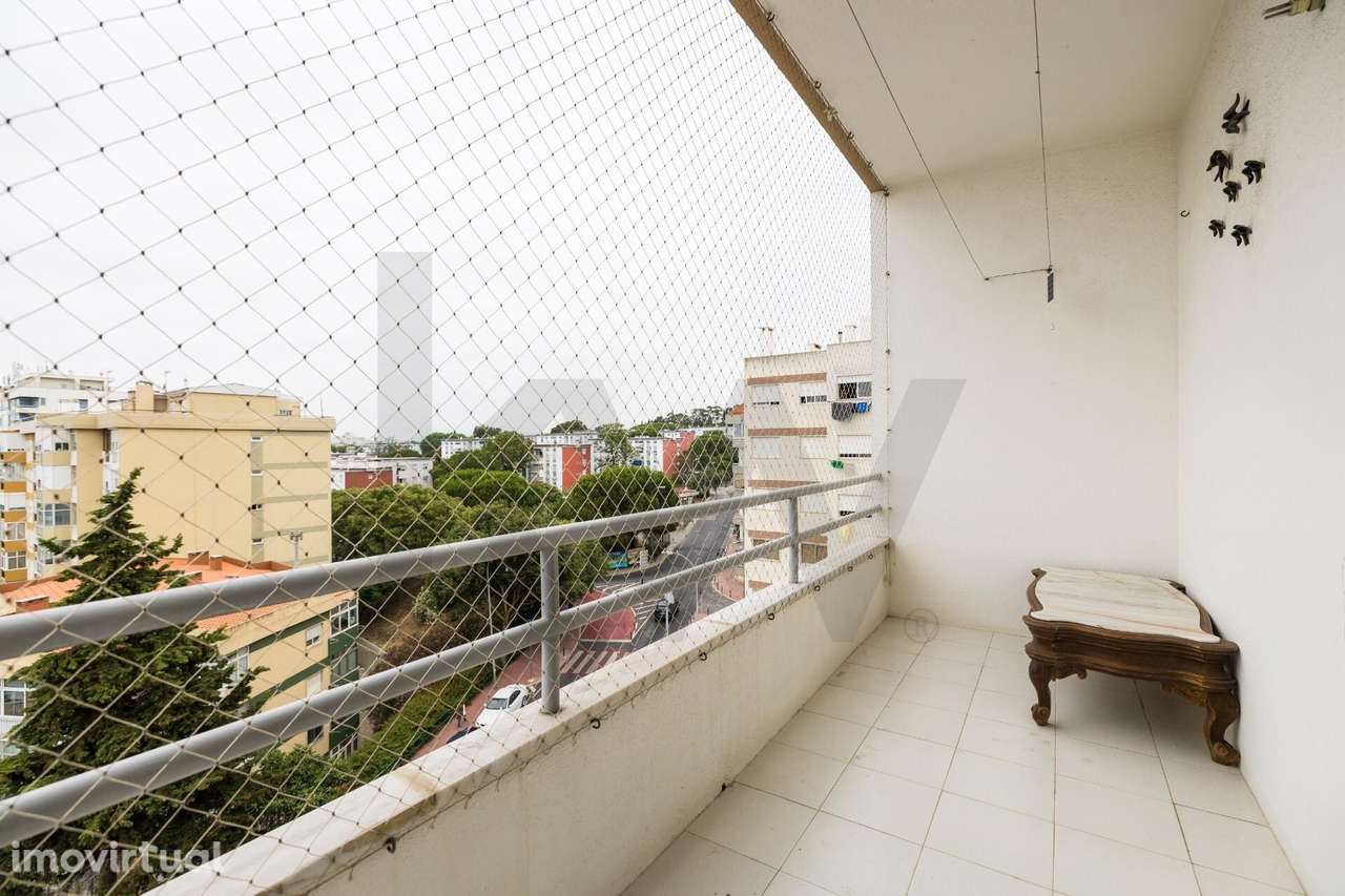 Apartamento T4 em Oeiras com Vistas Deslumbrantes – O Seu Novo Lar! - Grande imagem: 2/22