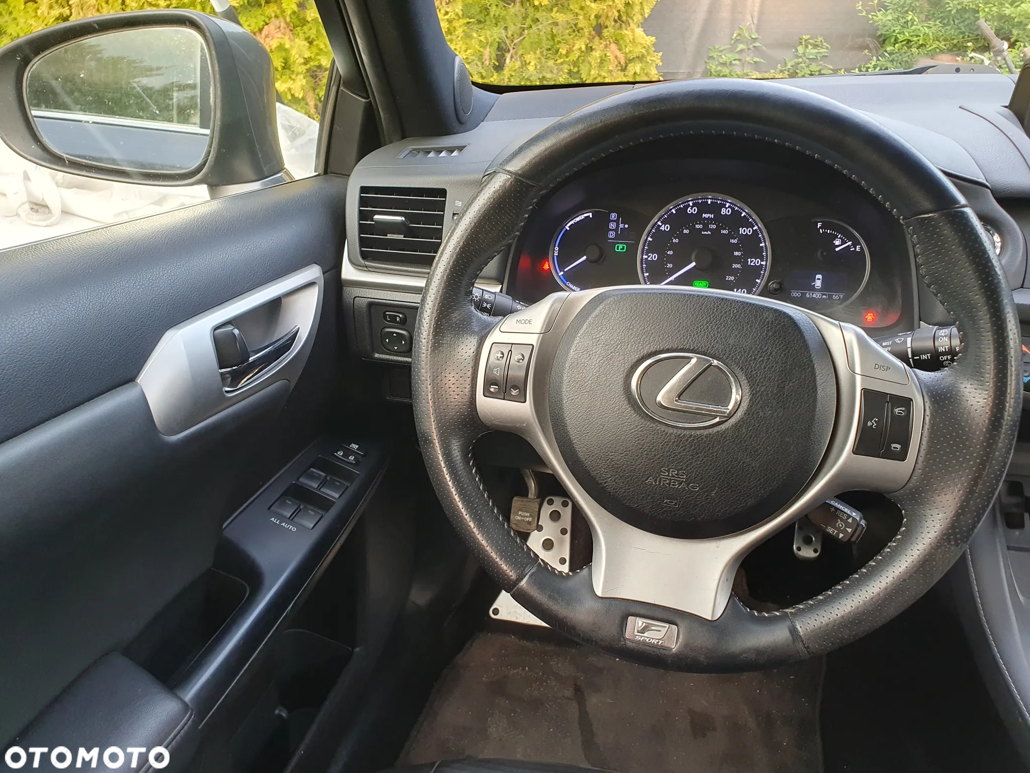 Lexus CT - 5