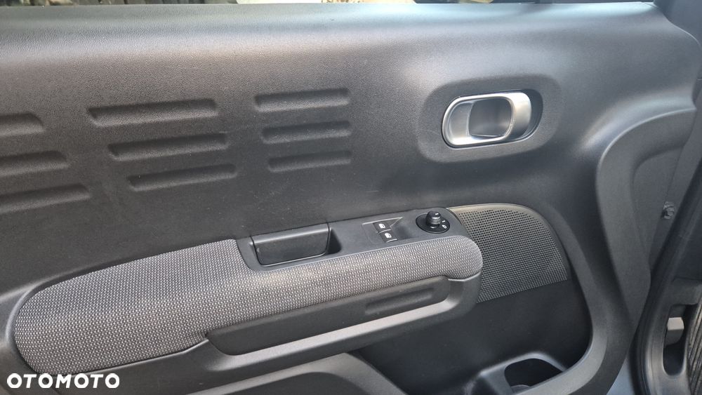 Citroën C3 Aircross 1.2 PureTech GPF Live - 25