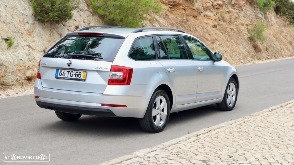 Skoda Octavia Break 1.6 TDi Ambition - 14