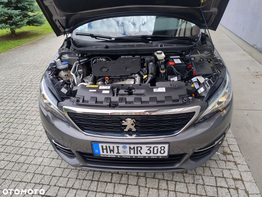 Peugeot 308 BlueHDi 130 Allure - 24