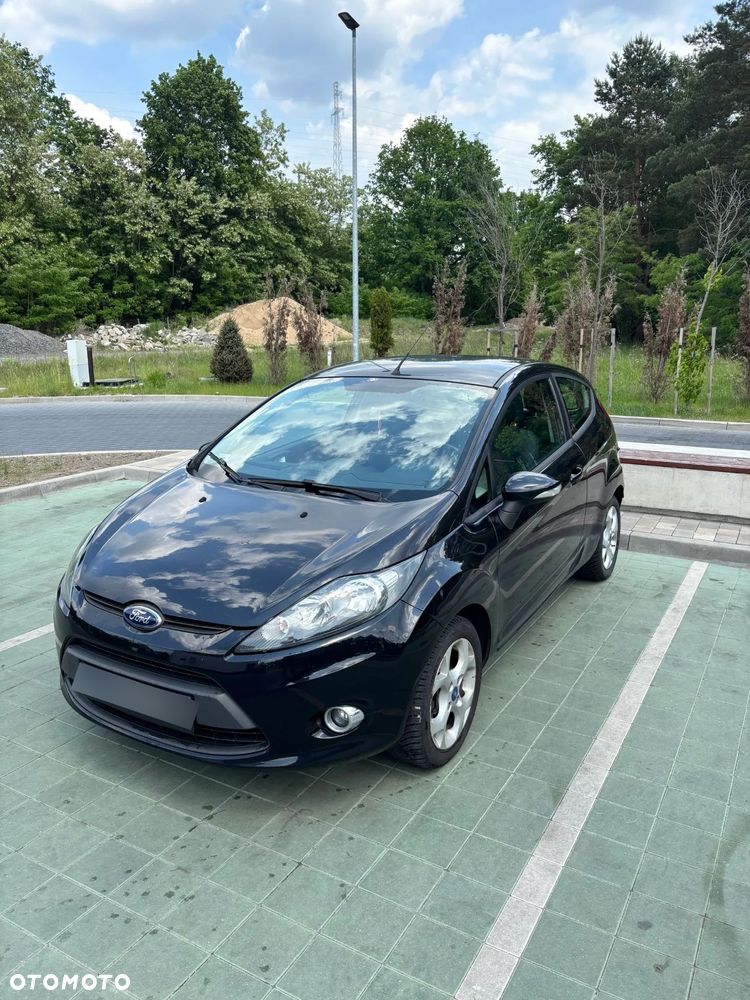 Ford Fiesta - 2