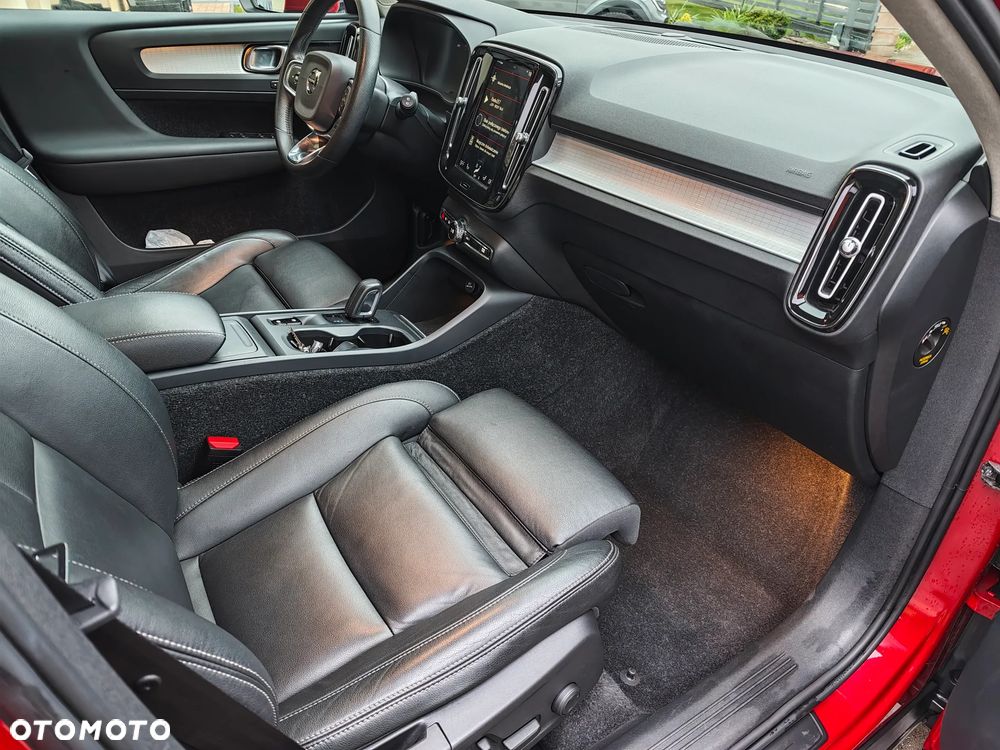 Volvo XC 40 - 27