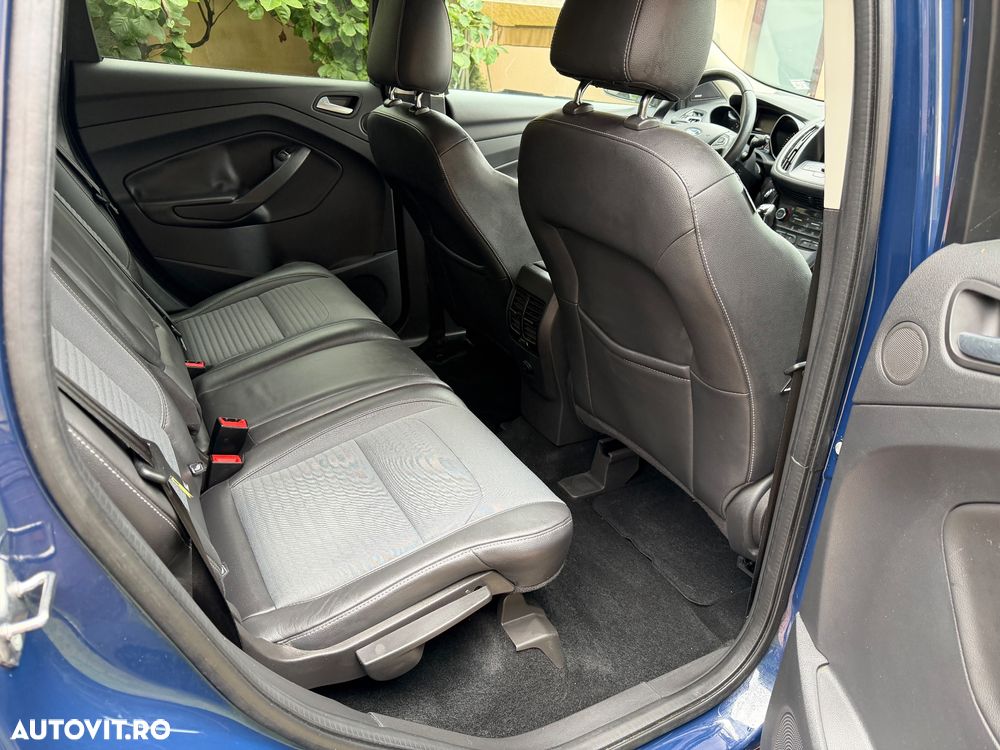Ford Kuga 2.0 TDCi 4WD Titanium - 12