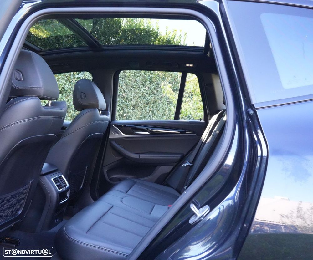 BMW iX3 M Sport Inspiring - 14