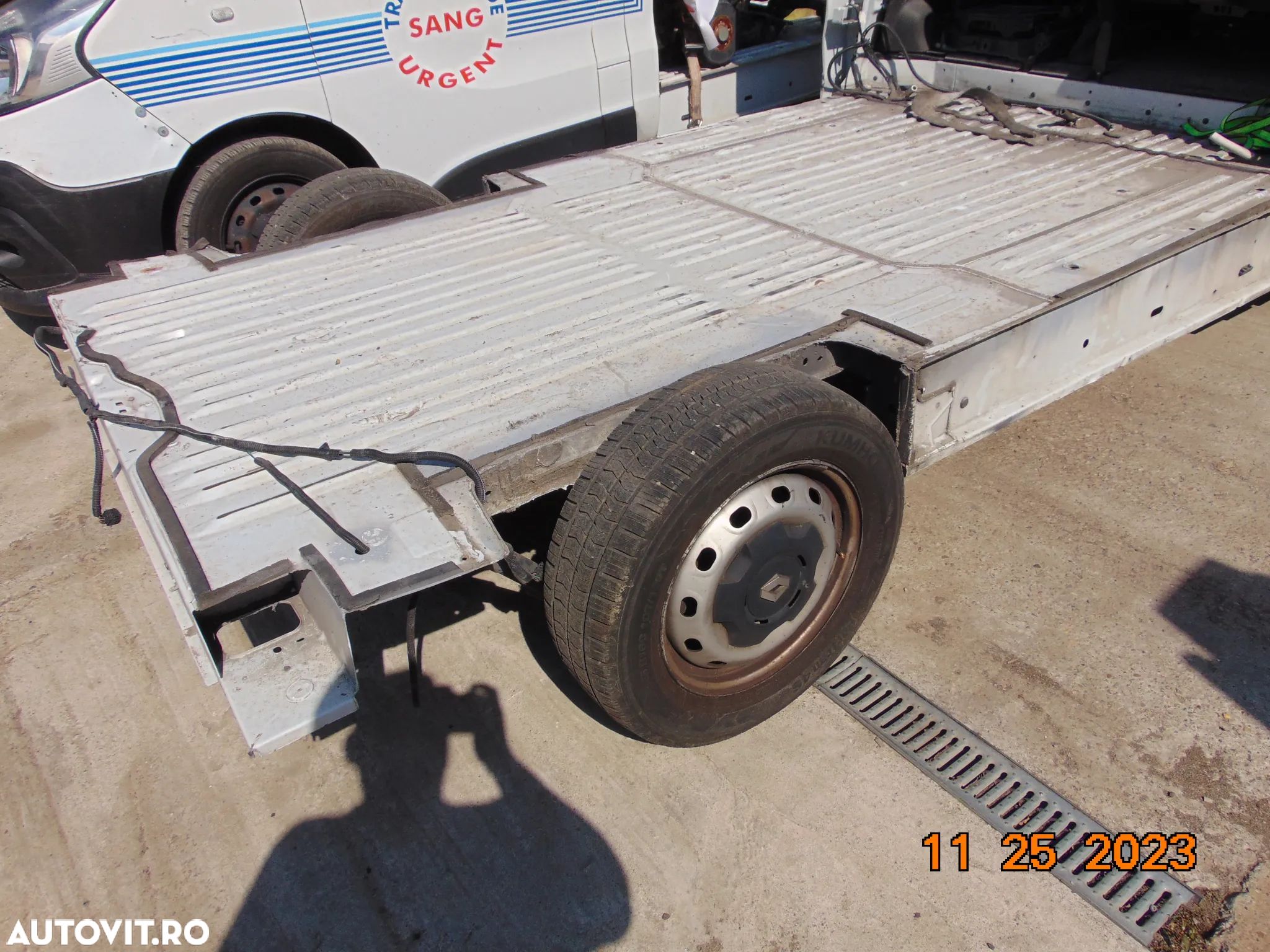 Punte spate Renault Trafic 3 Opel Vivaro 2014-2024 - 1