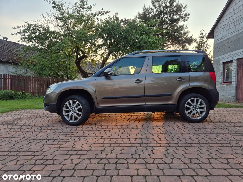 Skoda Yeti 2.0 TDI DPF 4x4 Elegance - 6
