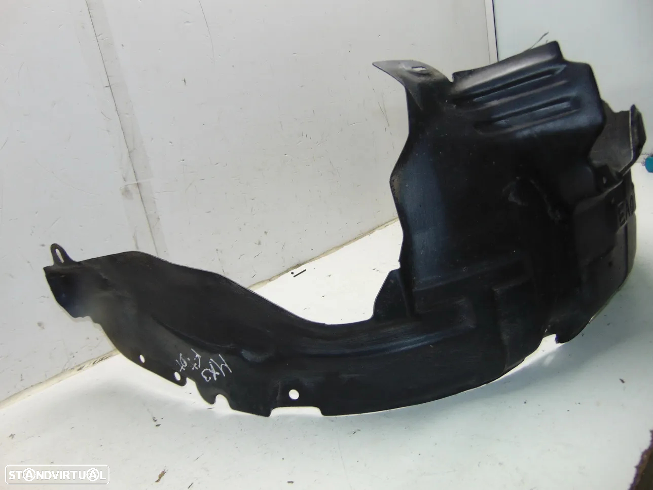 Mazda MX3 cava roda - 2