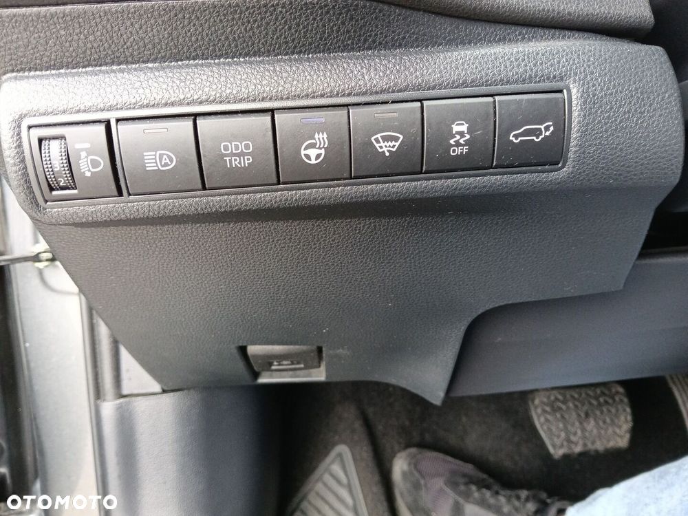 Toyota Corolla - 21