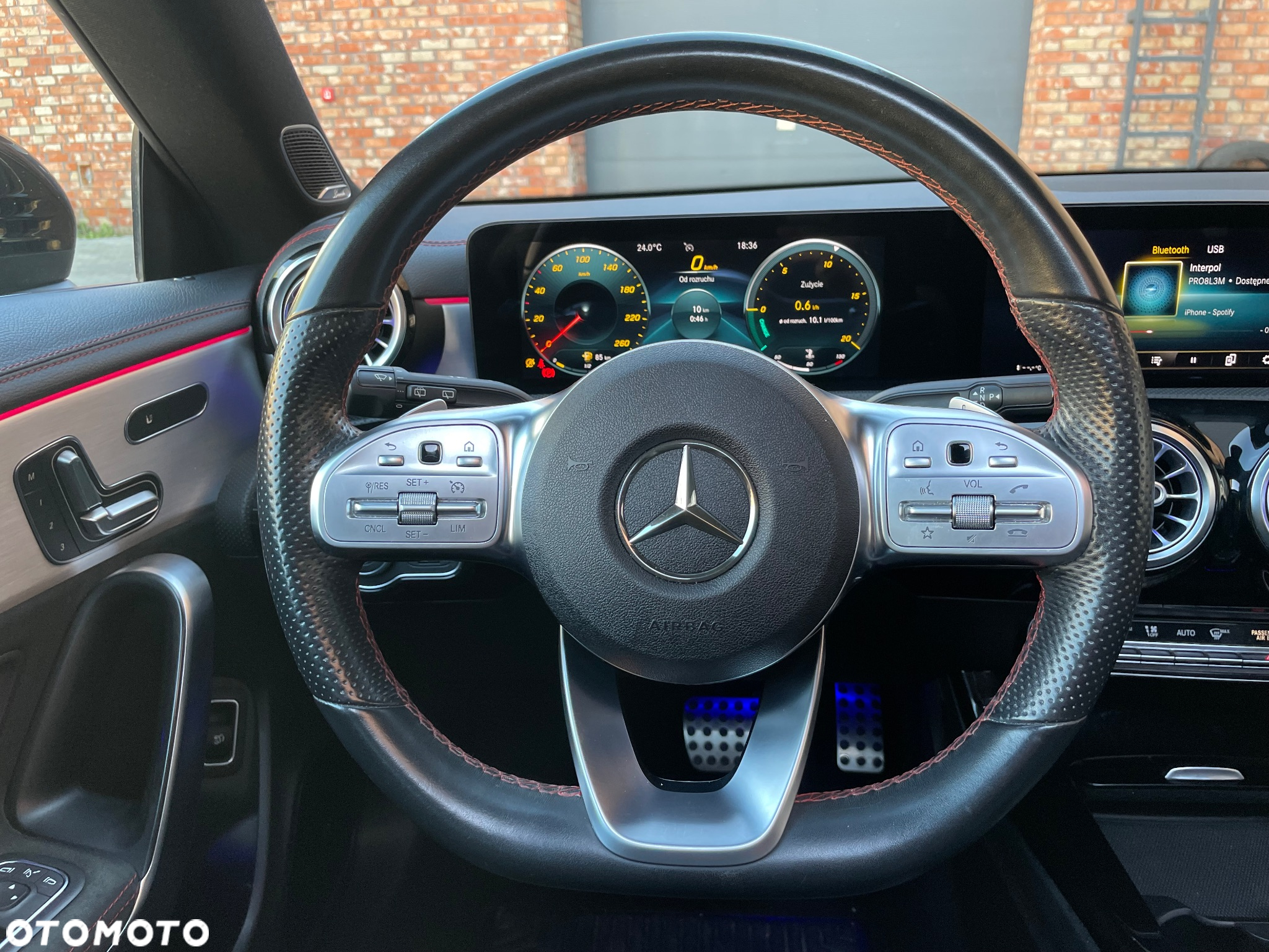 Mercedes-Benz CLA 200 Shooting Brake 7G-DCT AMG Line - 23