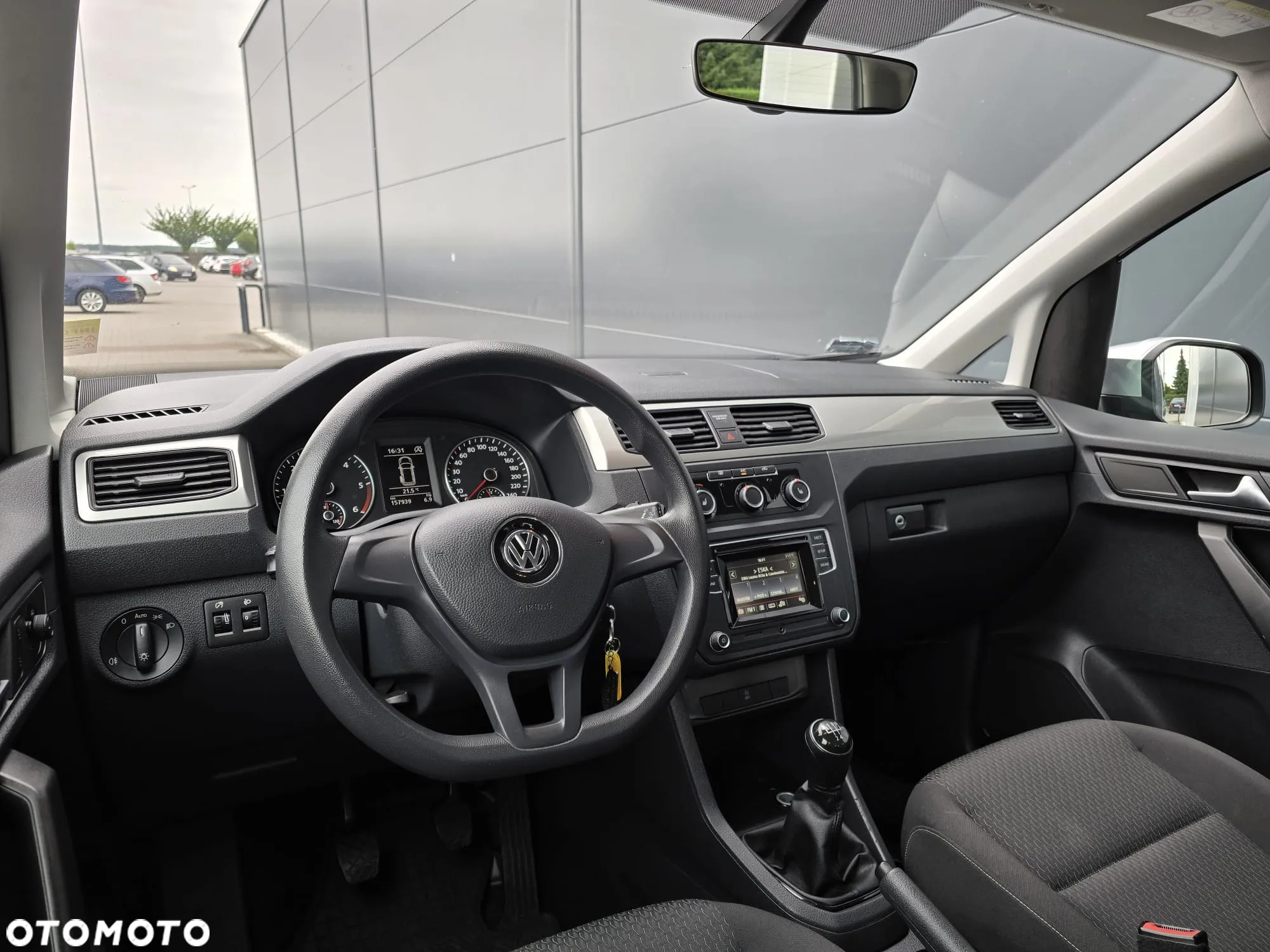 Volkswagen Caddy 2.0 TDI Comfortline - 4