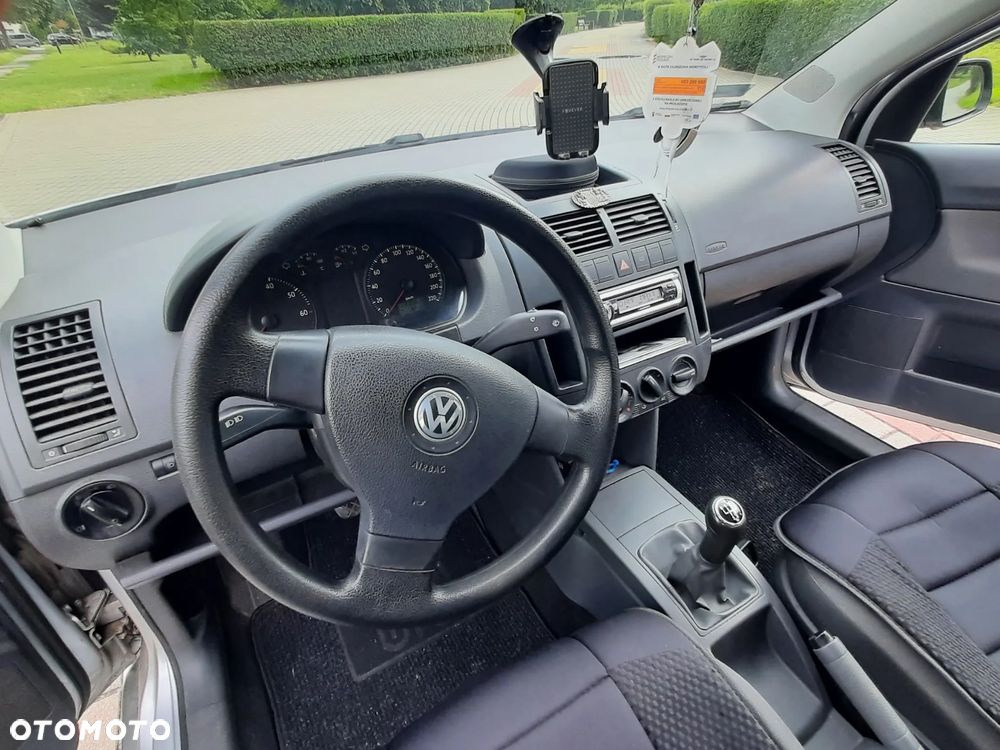 Volkswagen Polo - 5