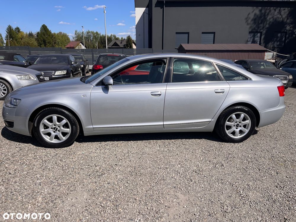 Audi A6 Limousine 2.4 - 22