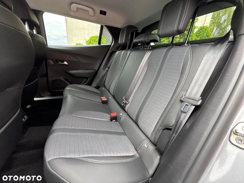Peugeot 2008 1.5 BlueHDi Allure Pack S&S EAT8 - 22