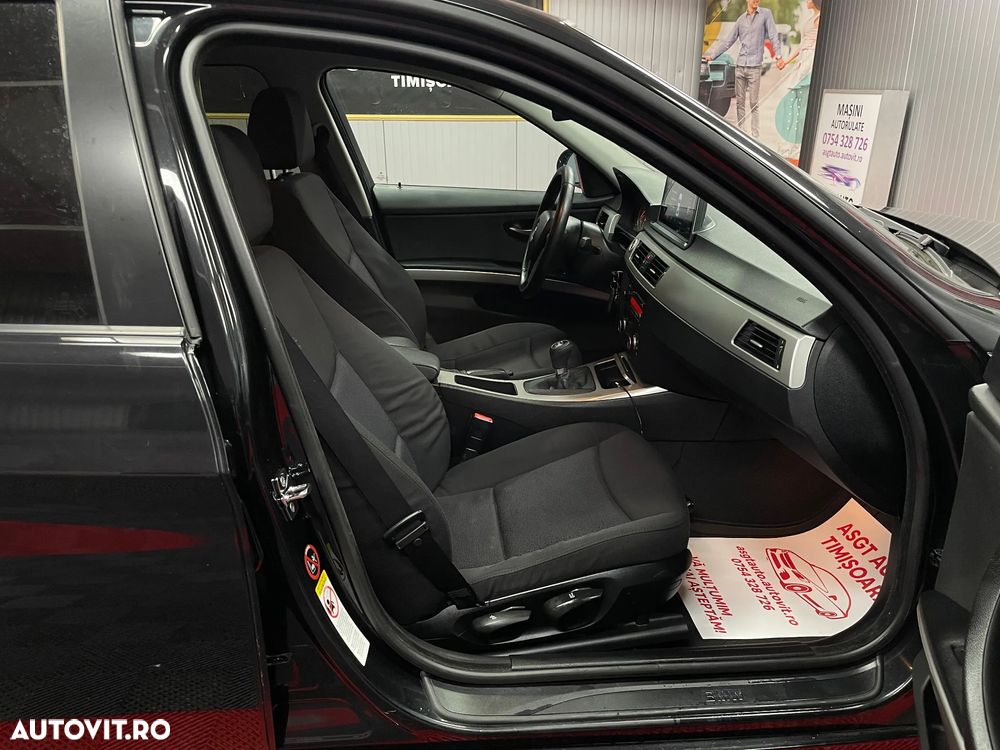 BMW Seria 3 318d - 12