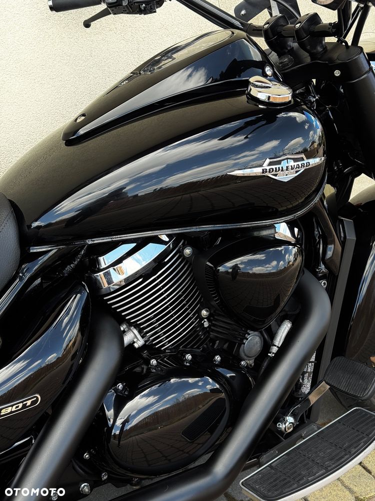 Suzuki VL 1500 Intruder LC - Boulevard C90 - 17