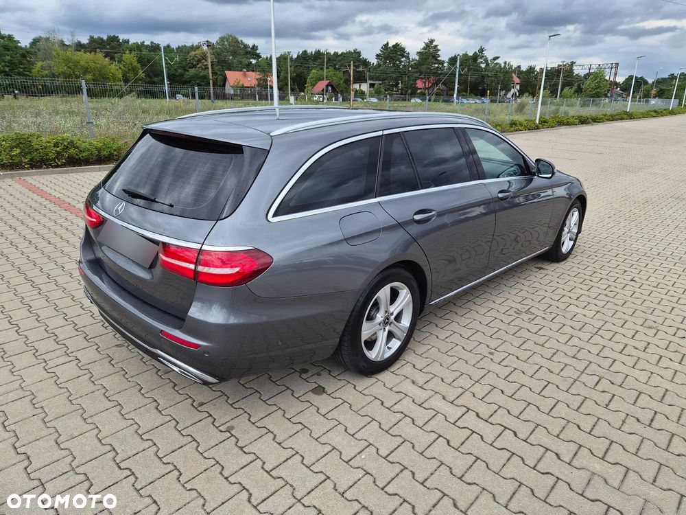 Mercedes-Benz Klasa E - 6