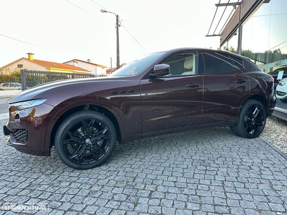 Maserati Levante 3.0 V6 - 5