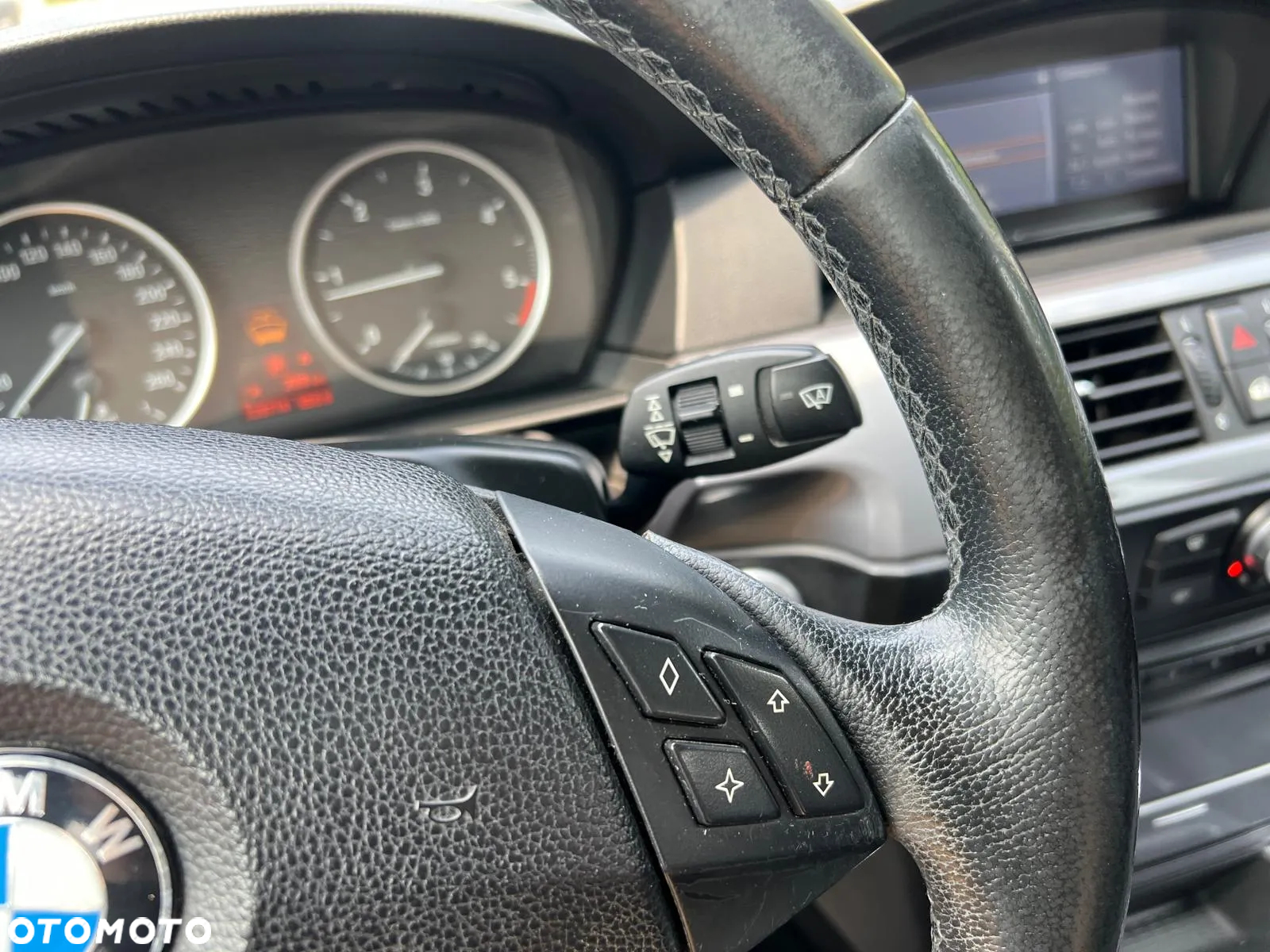 BMW Seria 5 - 25