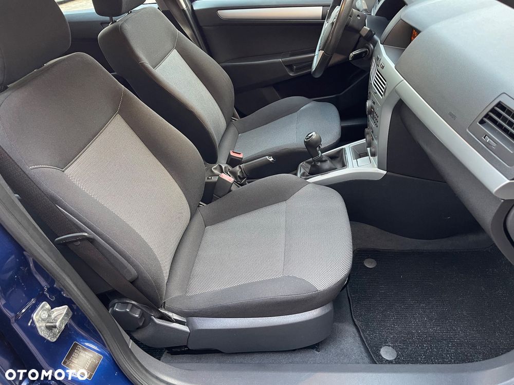 Opel Astra 1.6 - 5